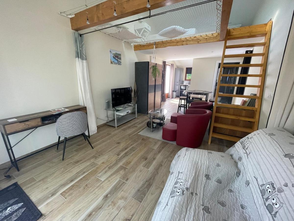 Studio indépendant avec filet de lecture - B&B
