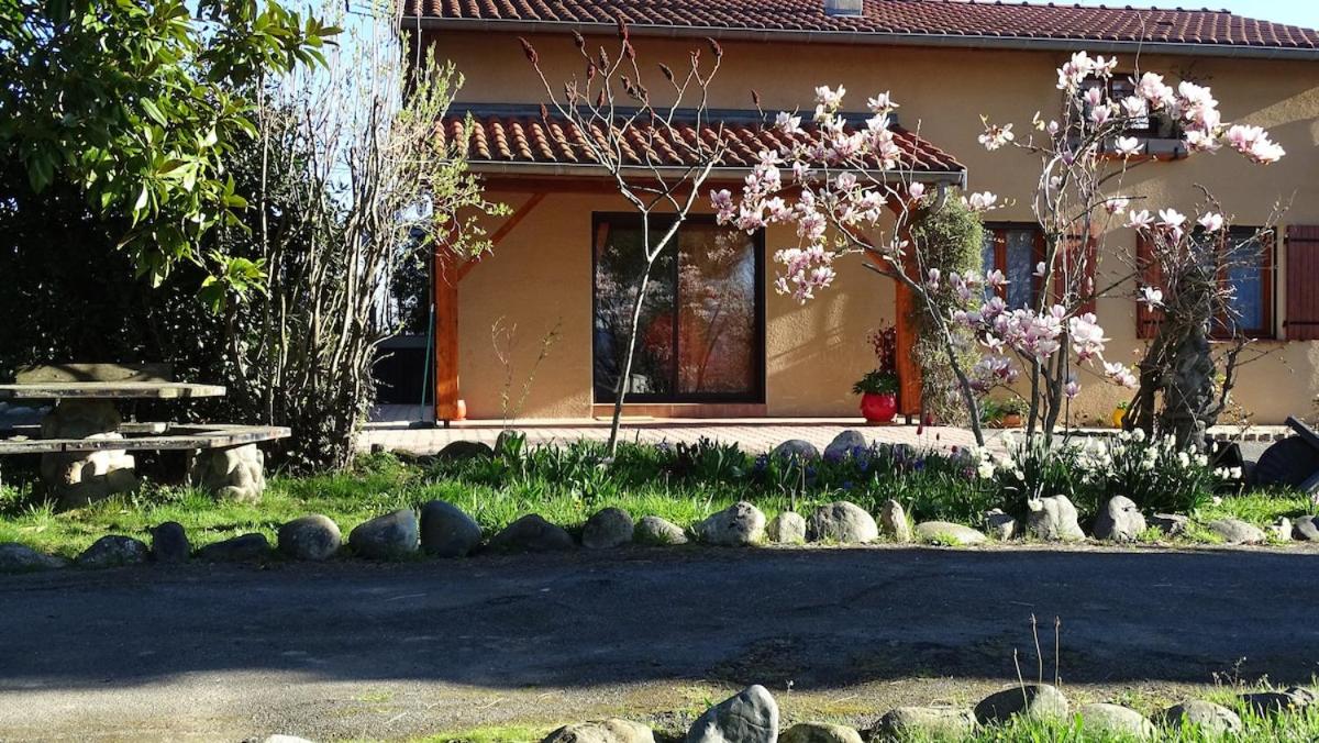 Gîte Au-delà des cimes - B&B Villeneuve-de-Rivière