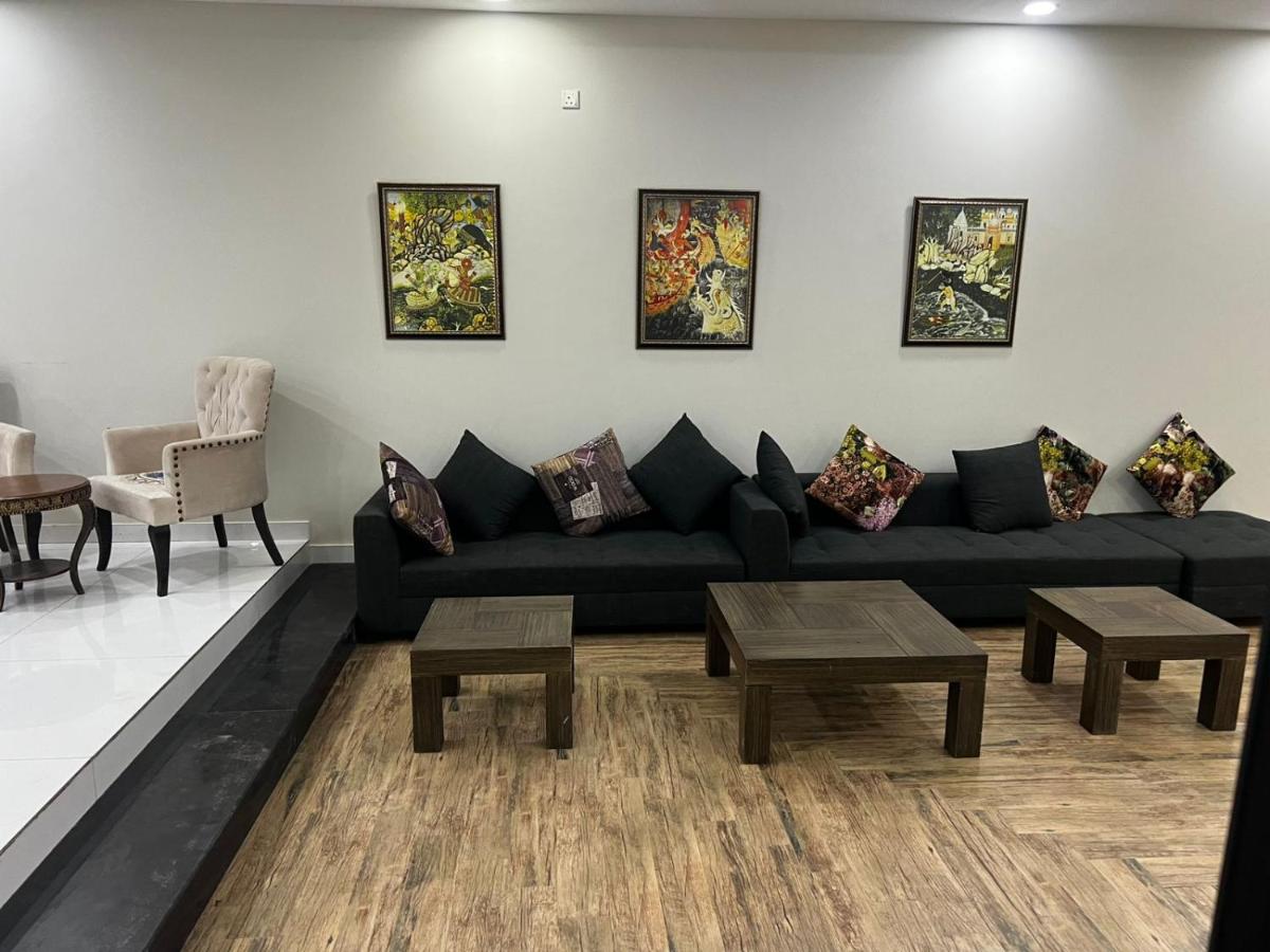 Mountain Crest Villa - B&B Islamabad