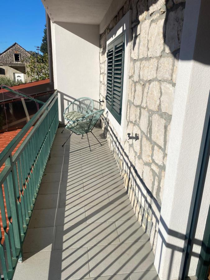 Fiore I - Ferienwohnung Rogotin