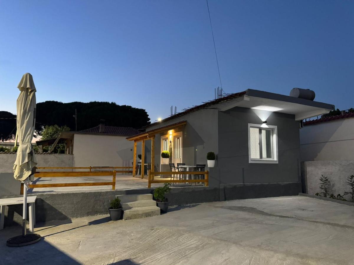Casa Del Mare- Plazhi i Vjeter - Bed and Breakfast Vlorë