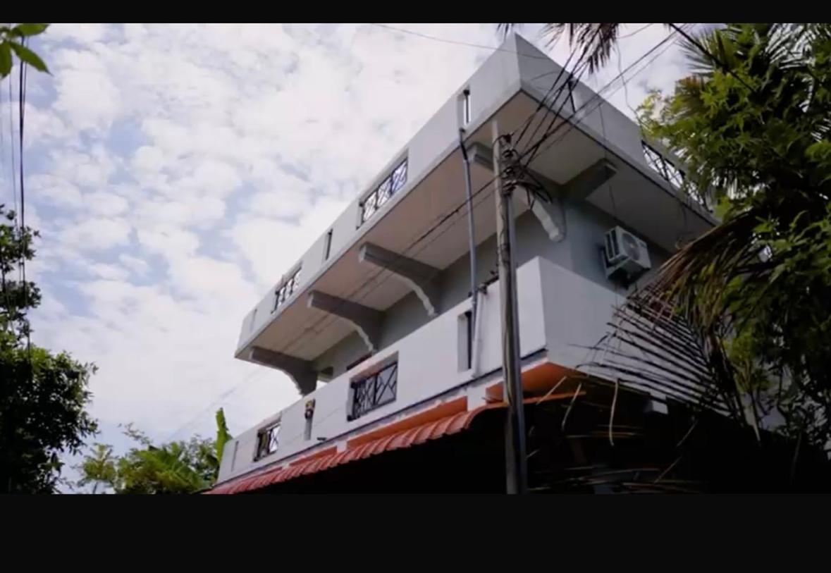 Backpackers GuestHouse Trincomalee - Chambres d’hôtes