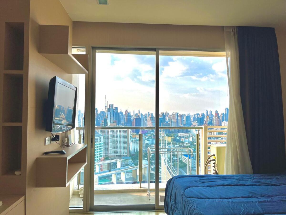 Super City View Room, Swimming Pool,Gym,150m walk to BTS - Chambres d’hôtes Bangkok