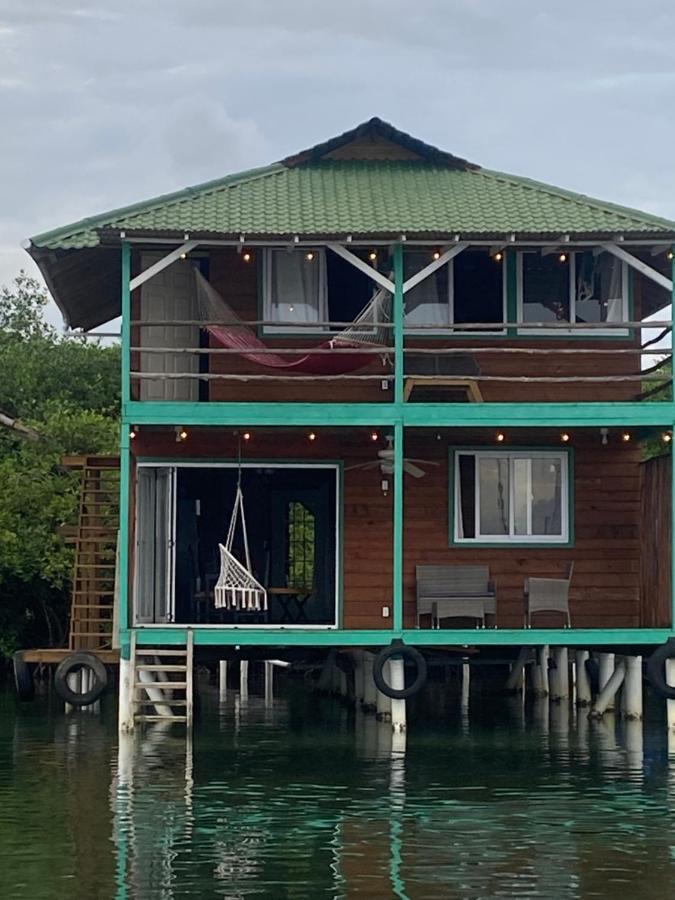 Peaceful Refuge in Quiete Bay - B&B Bocas del Toro