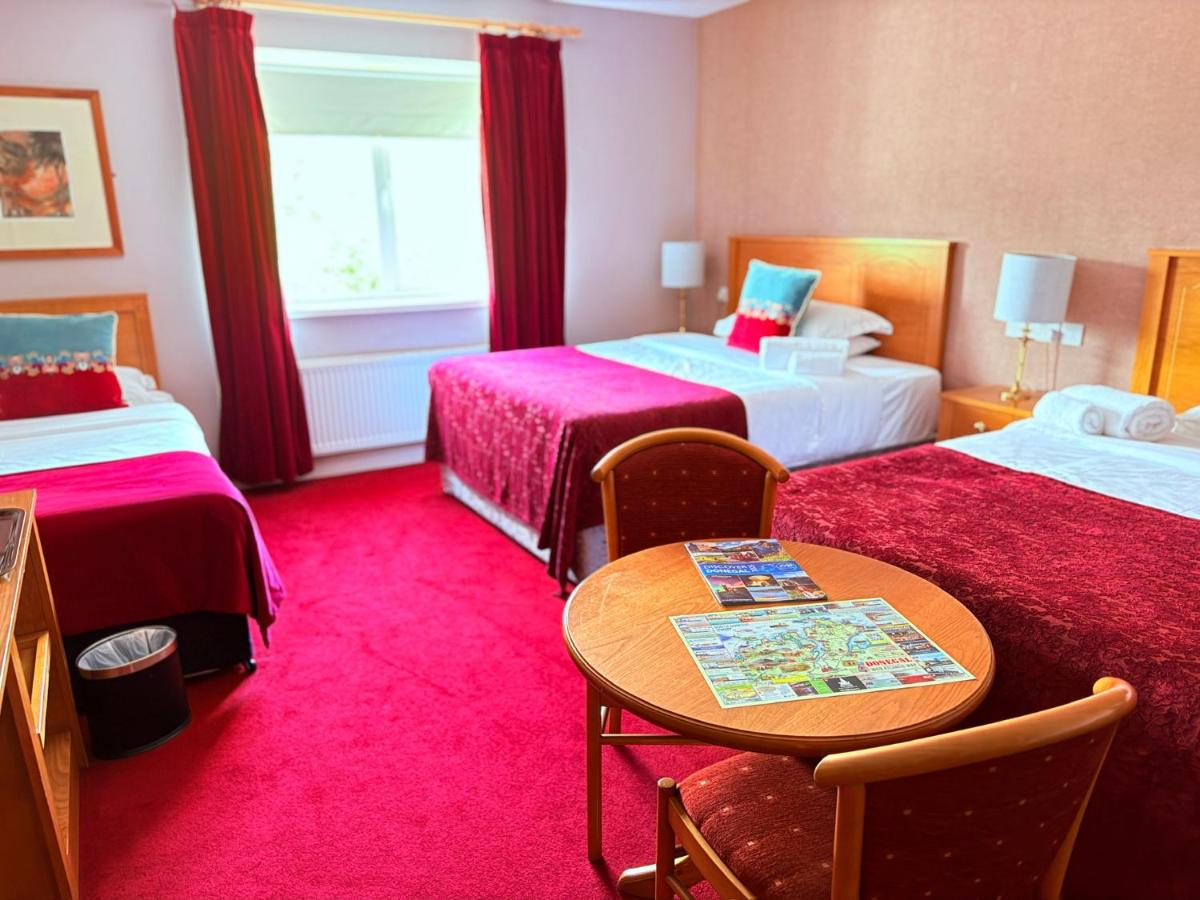 Deluxe Family Room (2 Adults + 2 Children)