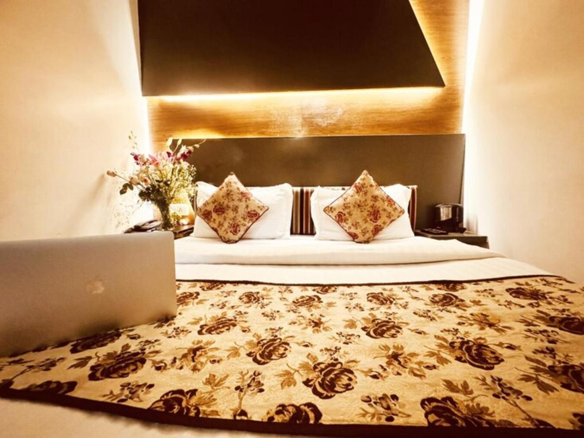 Hotel Bala Ji International New Delhi Railway Station