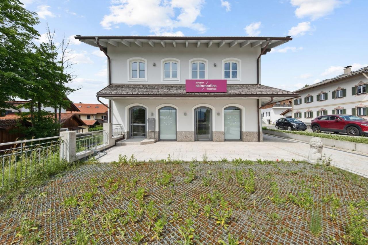Vaicun Stays - LUXURY APARTMENTS - Apartments mit Blick auf den Tegernsee - Chambres d’hôtes Gmund am Tegernsee