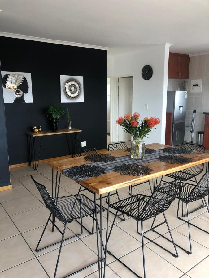 Brackenfell self catering accommodation - B&B