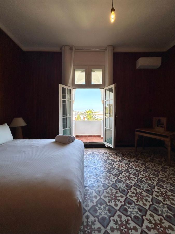 Apartment with City View