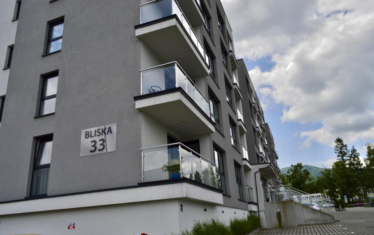 BESKID APARTMENTS I Blisko szlaków I Trasy rowerowe I Rowerownia I Parking I Klimatyzacja - B&B