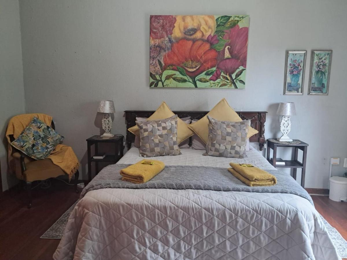 Heleen's B&B - Bed and Breakfast eManzimtoti