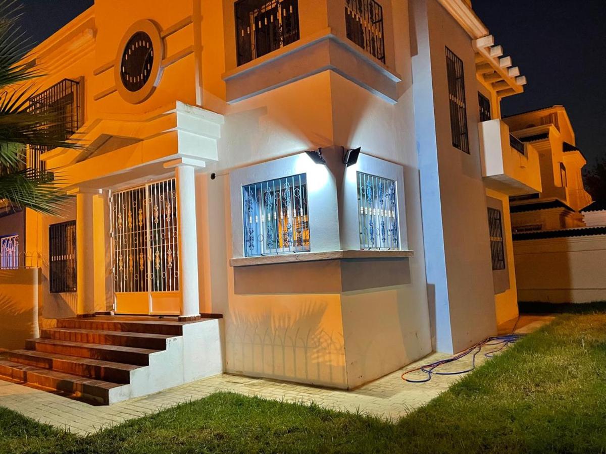 Villa Magnifique duplex à Martil - Ferienwohnung Martil