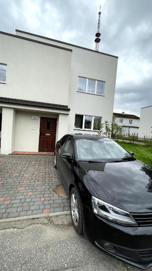 Cozy 2-room apartment - self check-in, free parking - B&B