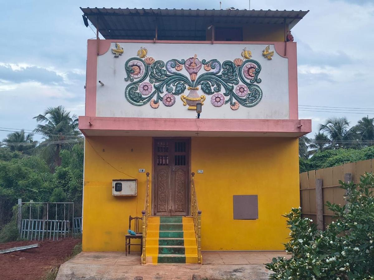 SAN Beach House - B&B