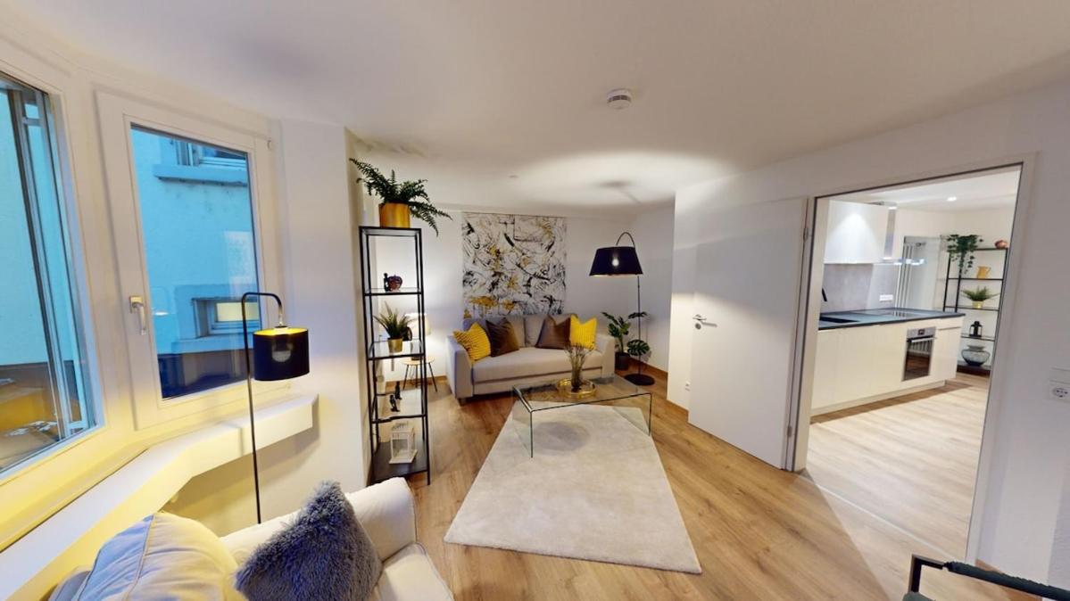 Der Platzhirsch - Design-Apartment in grüner Oase - Ferienwohnung Freiburg im Breisgau