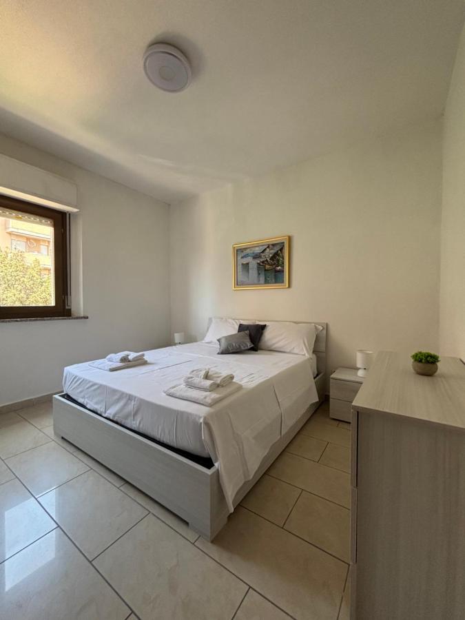 Dimoras Elegante Appartamento - Bed and Breakfast Olbia