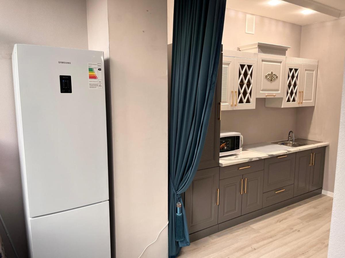 Квартира Апартаменты - B&B Astana