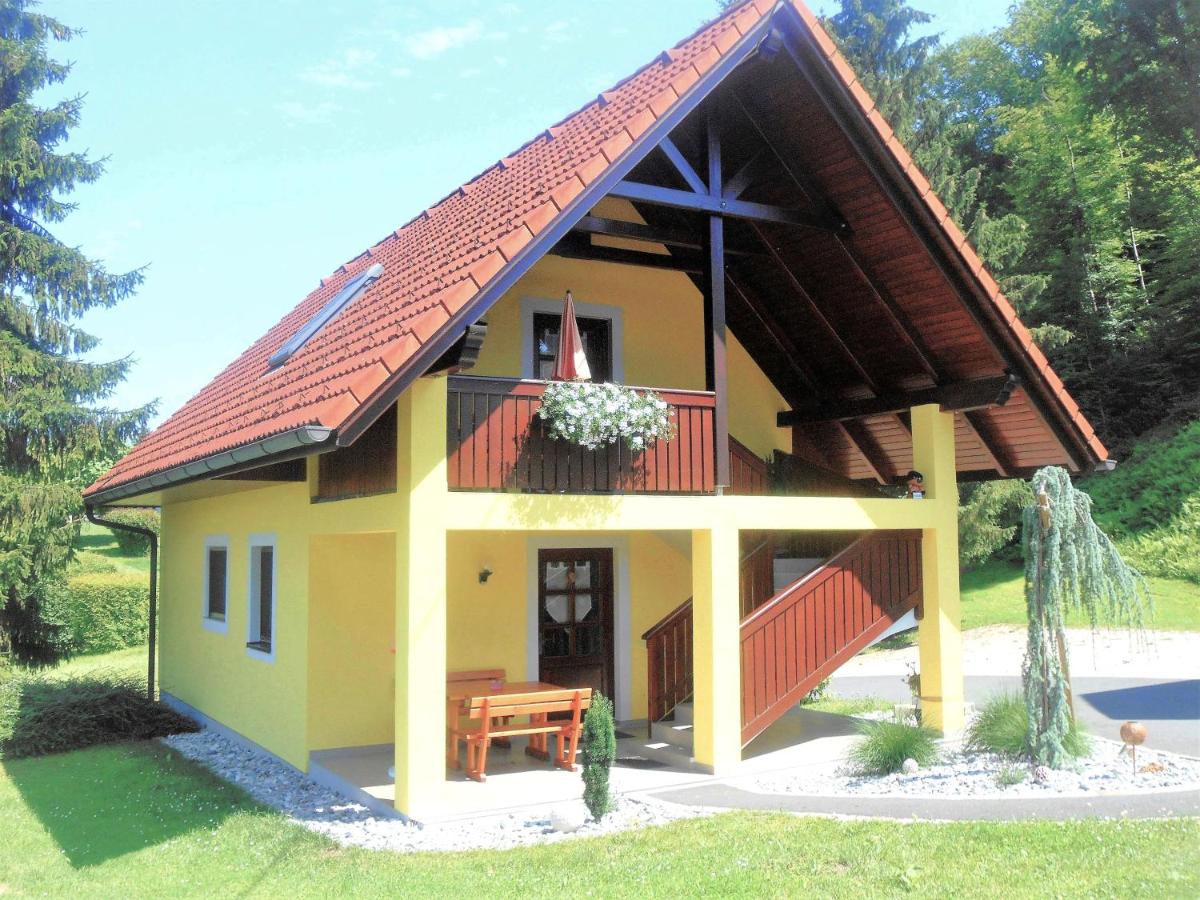 Ferienwohnungen Karin am Seggauberg - Bed and Breakfast
