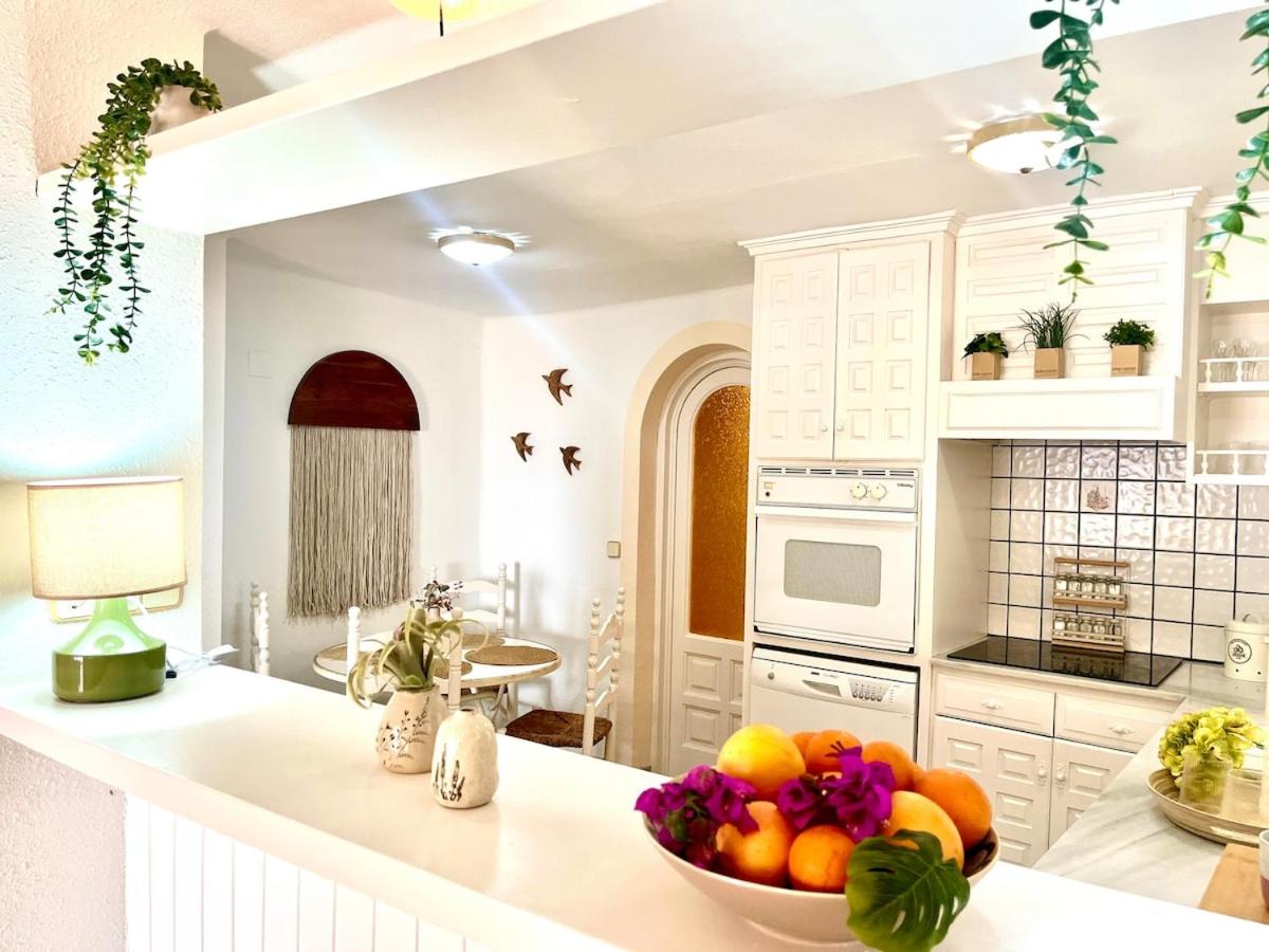 mediterranean studio with sun terrace and sea view - Ferienwohnung Moraira