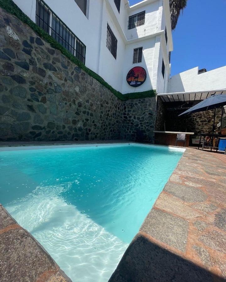 Casa Cazadores - Bed and Breakfast Ensenada