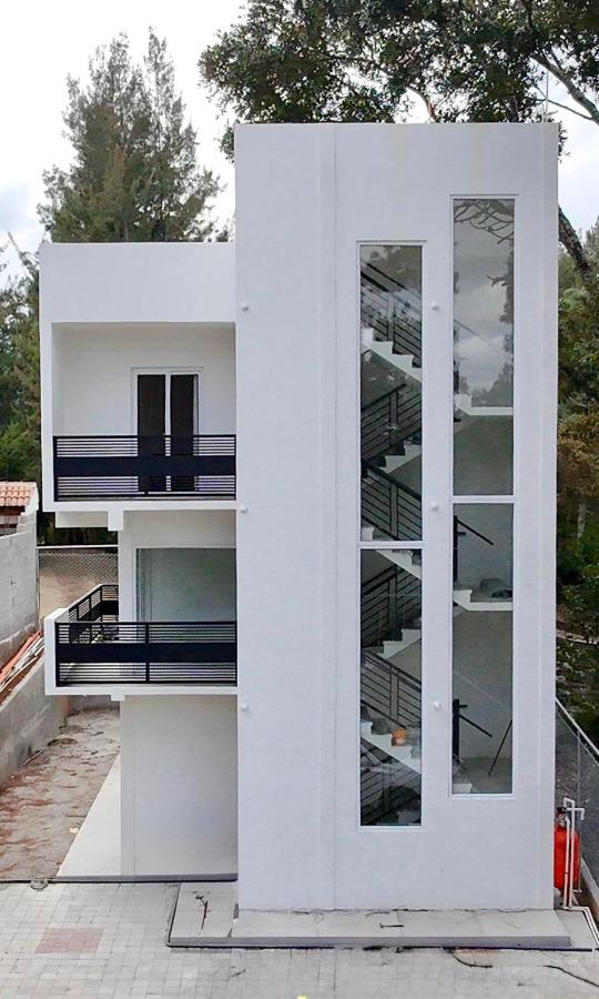 A Modern Touch In The Forest - B&B Santo Domingo Xenacoj