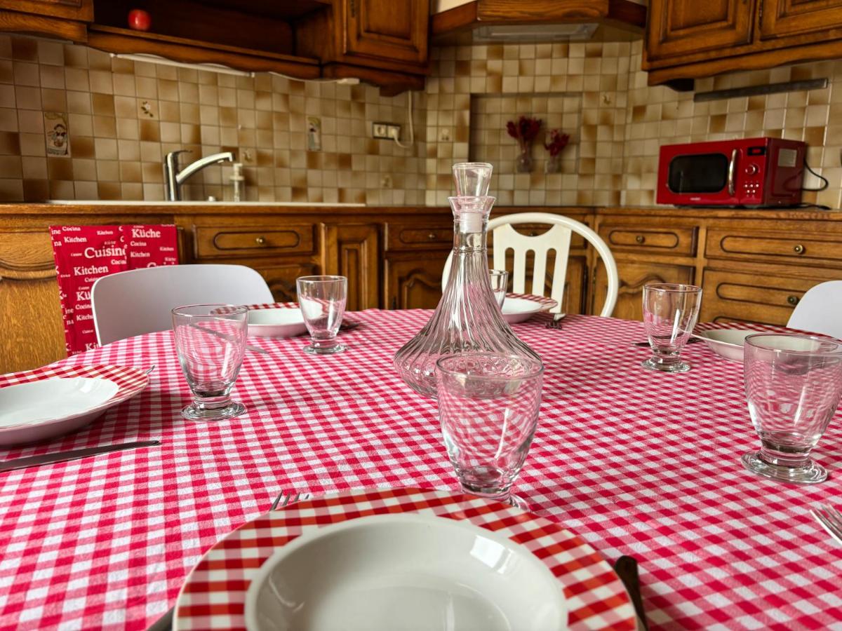 Chez Colette, maison agréable - B&B Villebernier