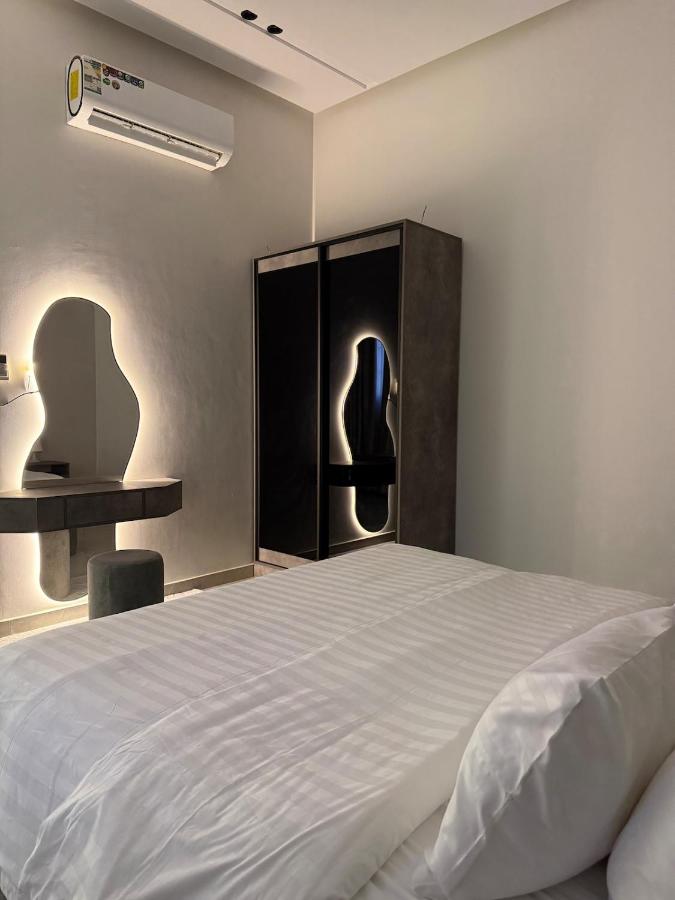 شقة فندقية فاخرة بمدخل مستقل - B&B