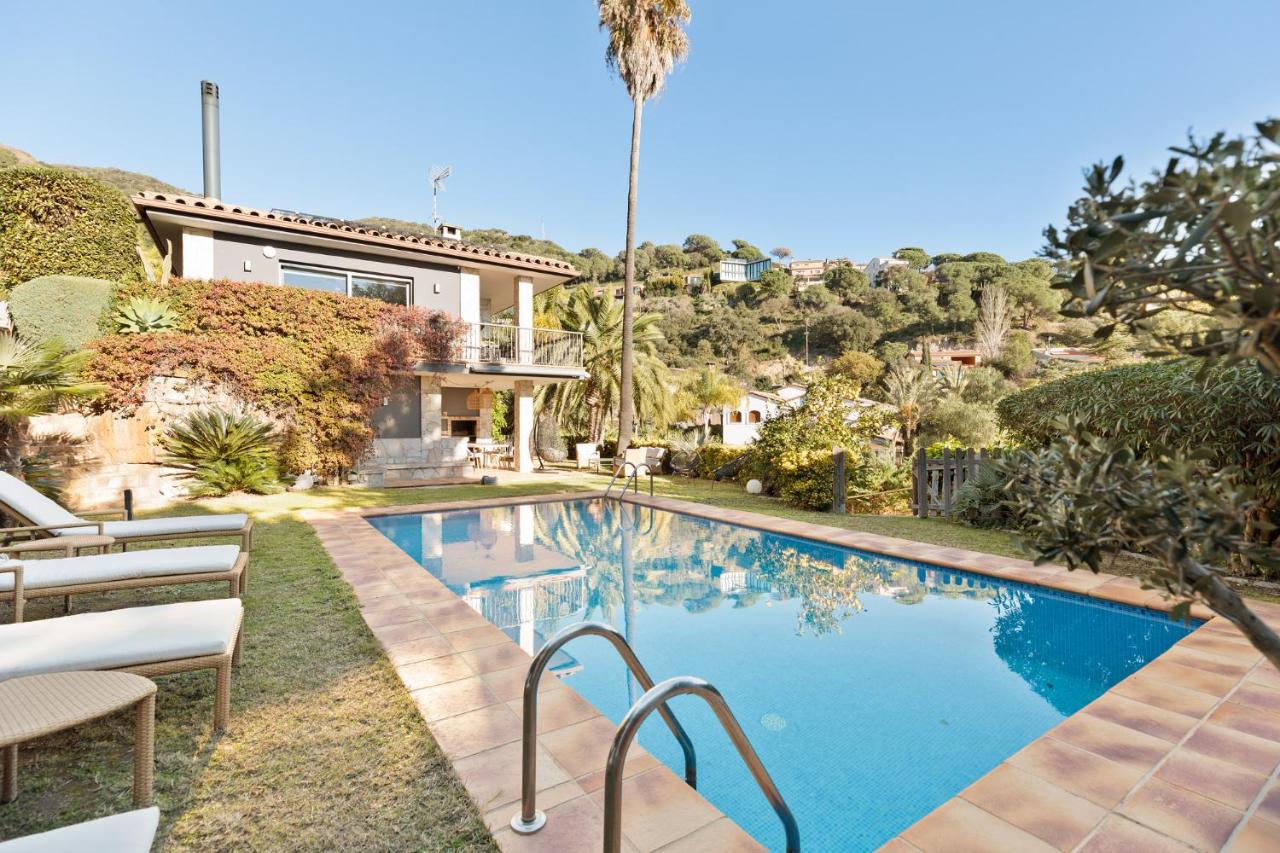 Villa with Sea View