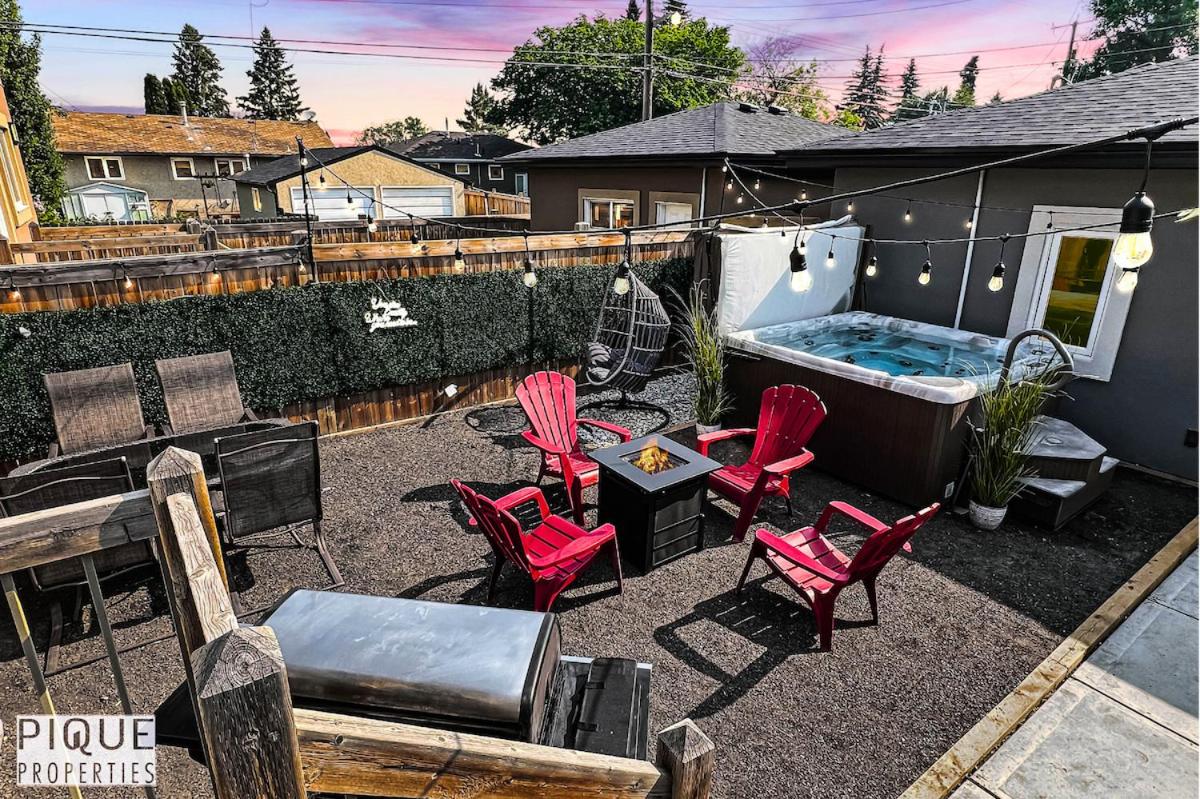 Summer Haven - HotTub - FireTable - KingBed - BBQ - Sleeps8 - Ferienwohnung Edmonton