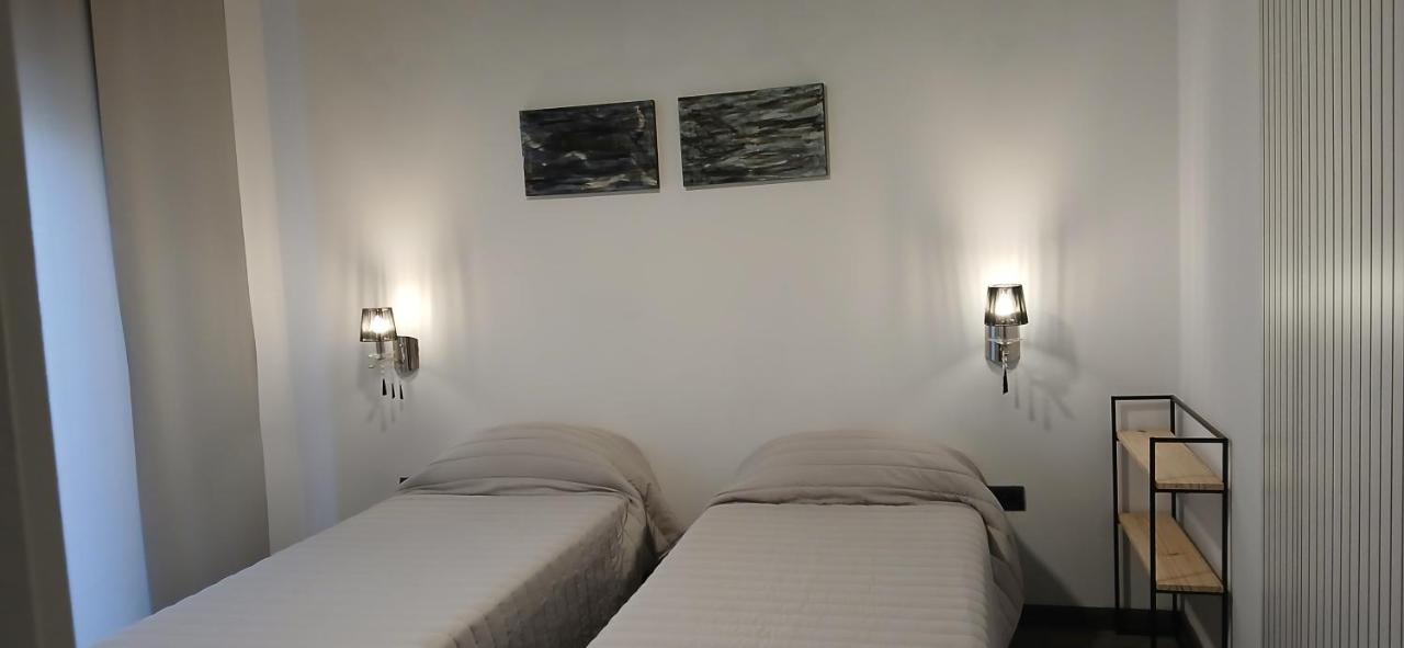 alecayluna - B&B