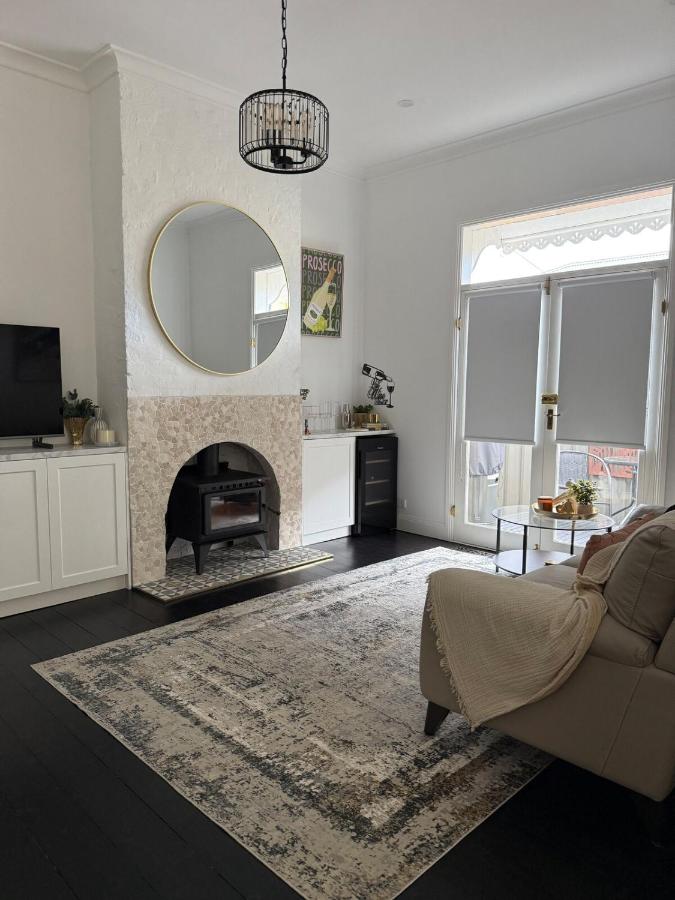 Courthouse - Family Retreat Near Bendigo CBD - B&B Bendigo