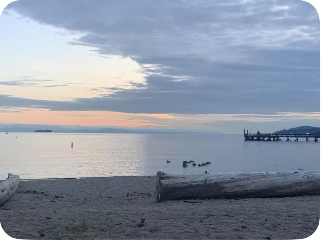 Beautiful House in West Vancouver - B&B West Vancouver