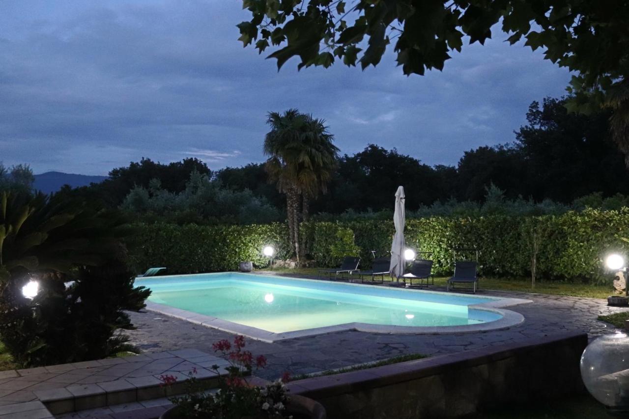 Villa Annamaria - swimming pool and peace in Castelforte - B&B