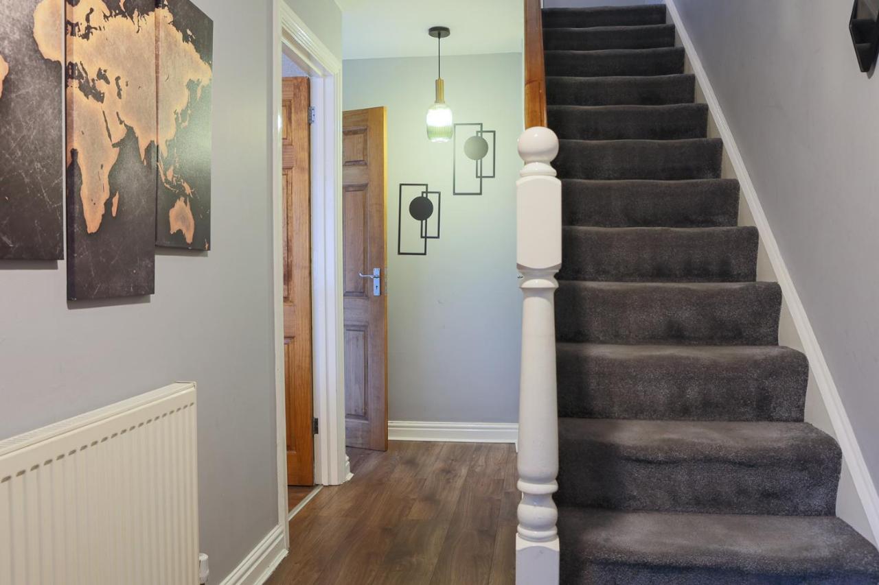 3 Bed Home Private Parking Bham City Centre Contractors Families Students - Chambres d’hôtes Birmingham
