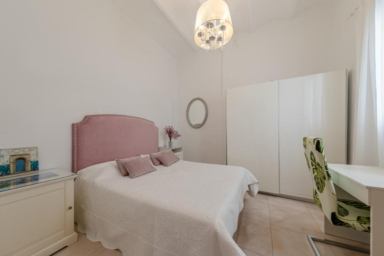 Feel The City - Old Town - B&B Seville