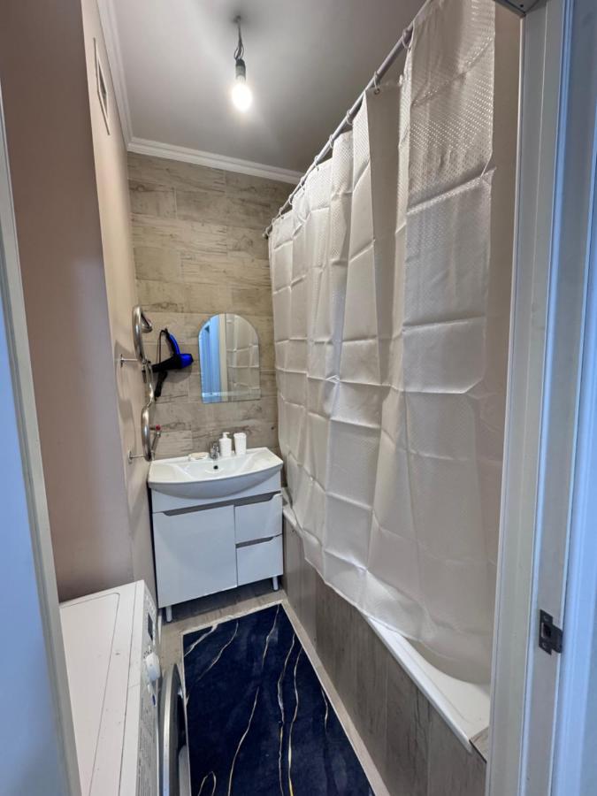 Дарабоз 2 х комнатная квартира - B&B Almaty