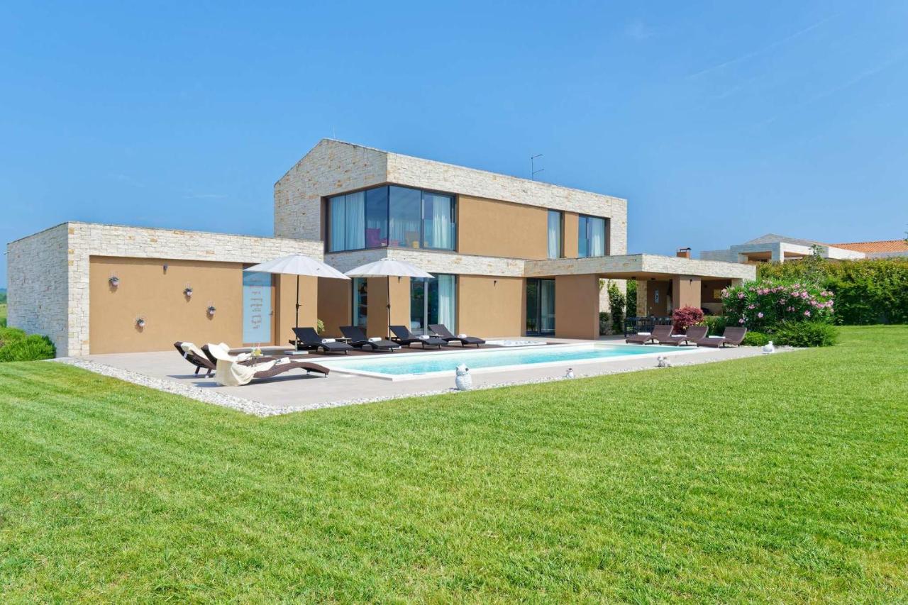 Villa Sanpadeo by Rent Istria - B&B