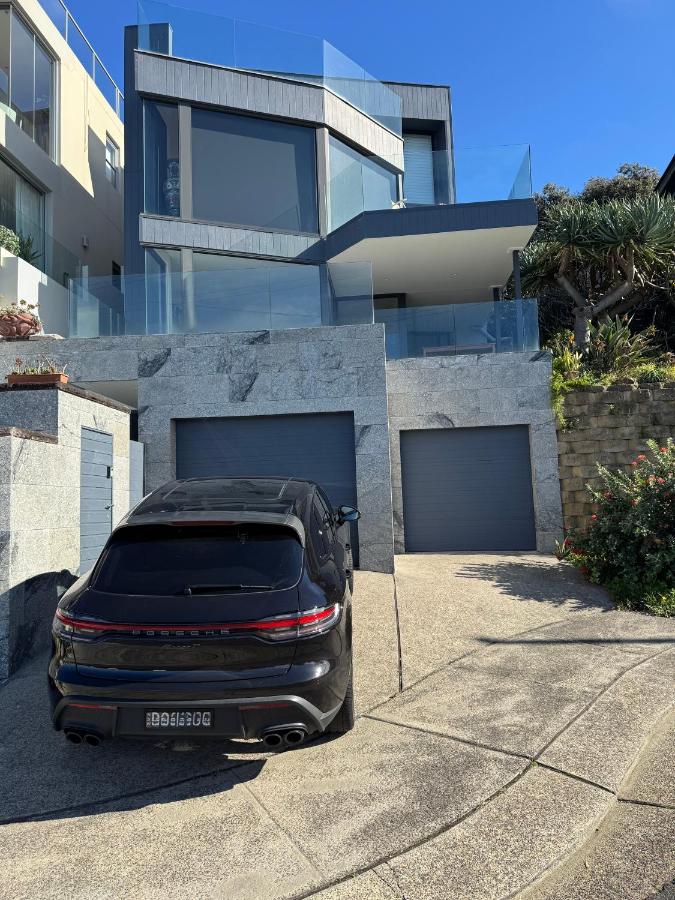 Ocean view home South Coogee - B&B