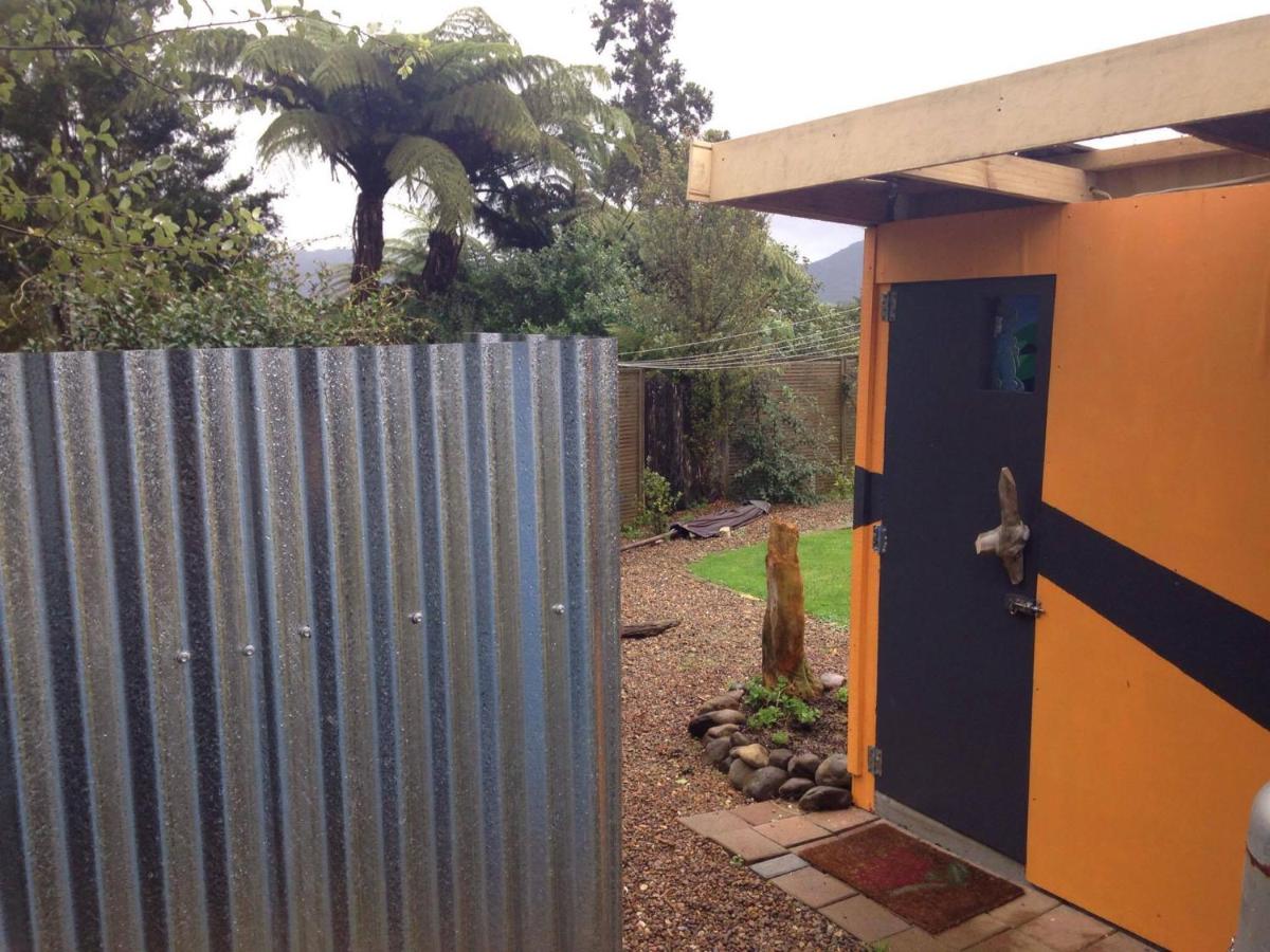 Chambre Double avec Toilettes Communes