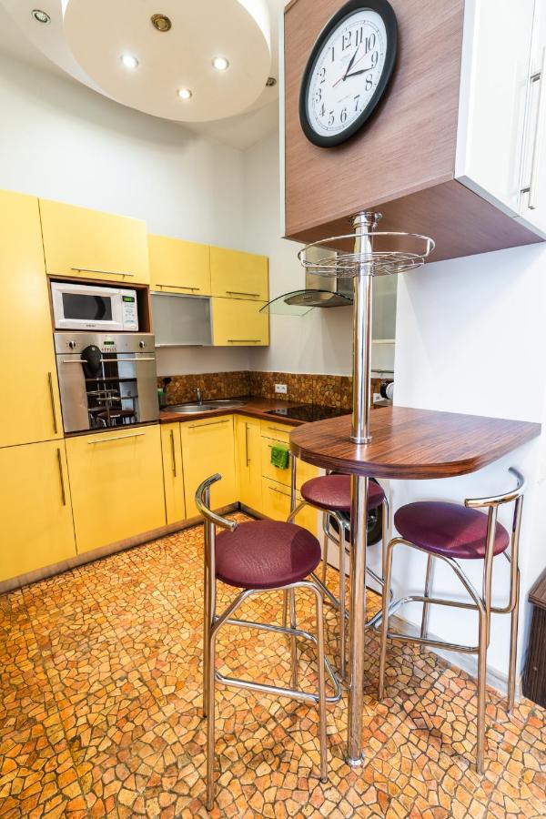 Cozy apartment in Riga in Torņkalns - Ferienwohnung Riga