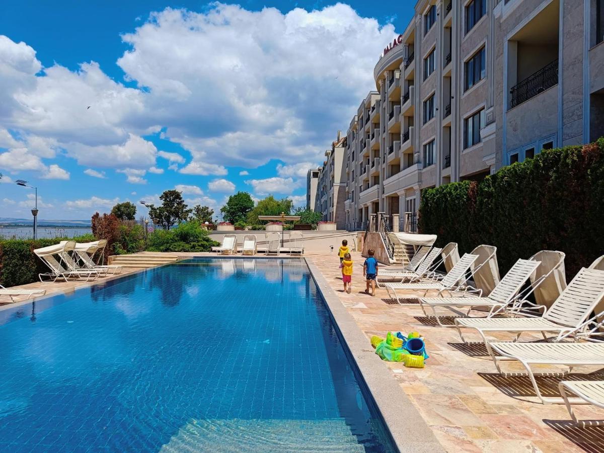 Cosher Gardenia Palace Apt 6 - B&B Pomorie