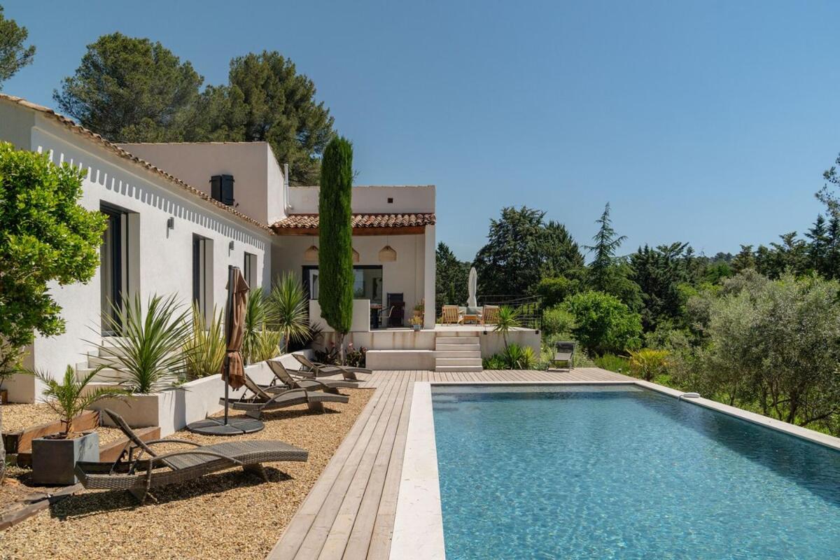 Magnifique Villa à 5 minutes d'Aix - Ferienwohnung Aix-en-Provence
