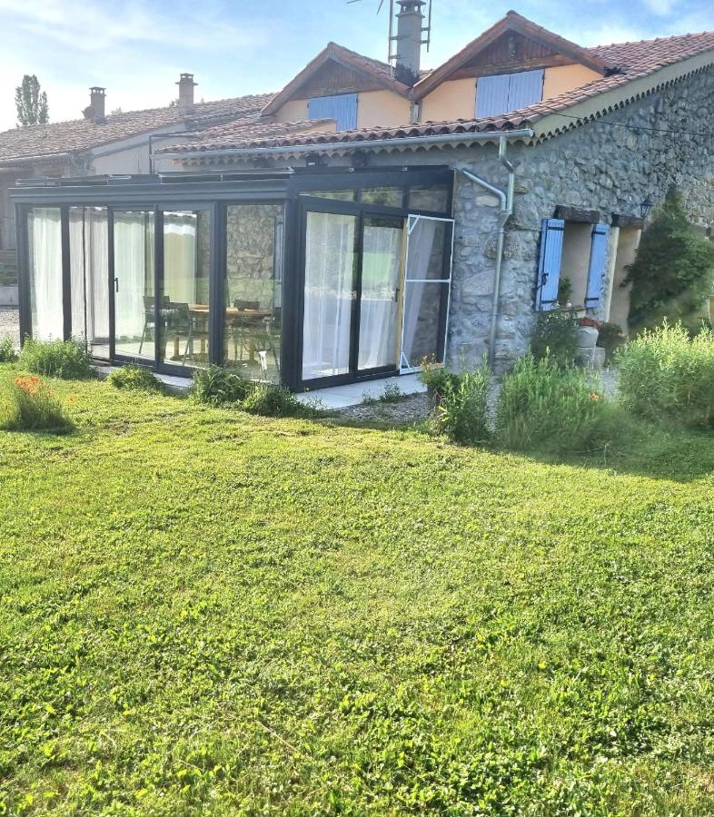 Renovated farm, ferme rénovée - B&B Savournon