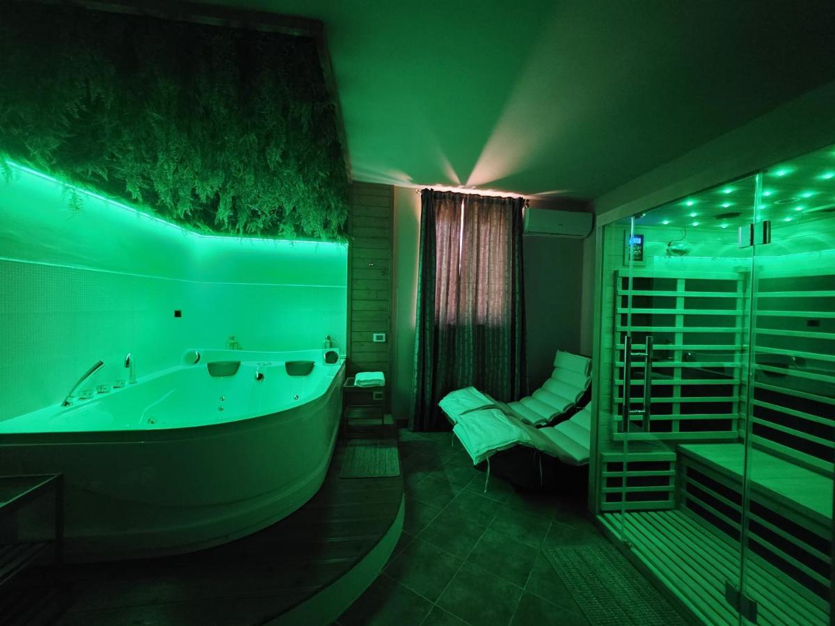 VILLA REGINA - Suite con Spa Sperlonga Vertice Rooms - B&B Fondi