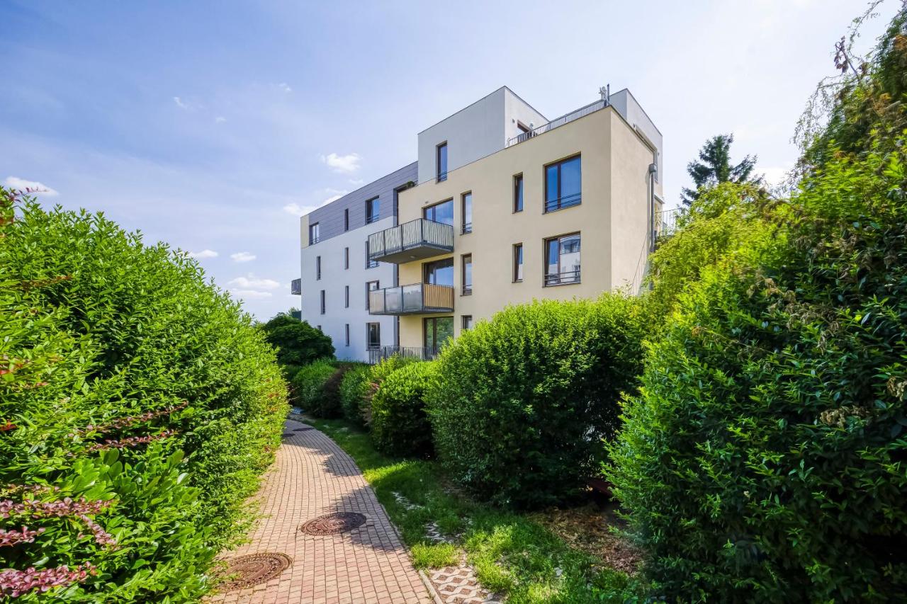 Apartment with garden in Prague 6 - Ferienwohnung Prag