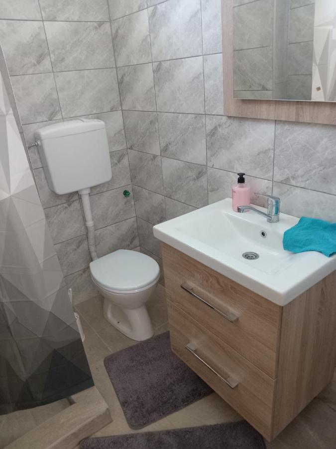 apartman Tomić - Ferienwohnung Glamoč