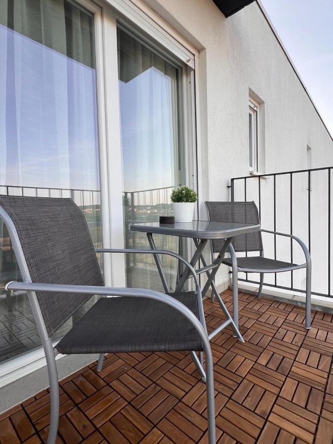 Blue Manor Apartment - Ferienwohnung Pula