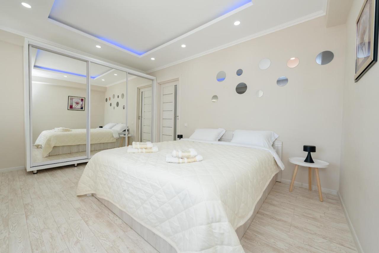 LuxRent - B&B Chișinău