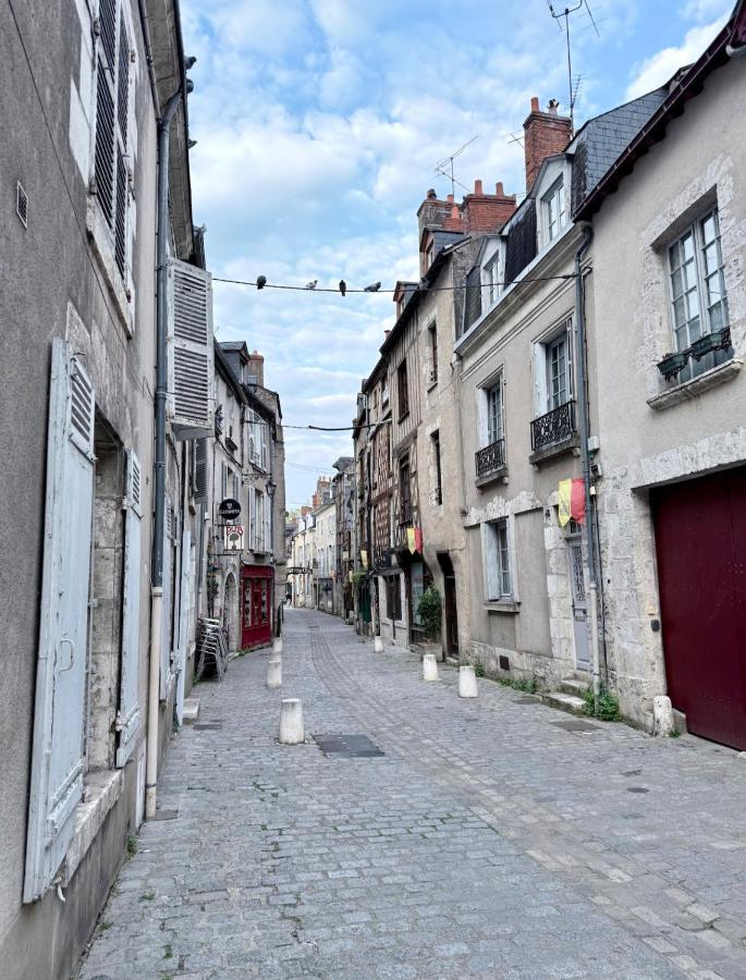 Art district Triplex next to Royal Castle - B&B Blois