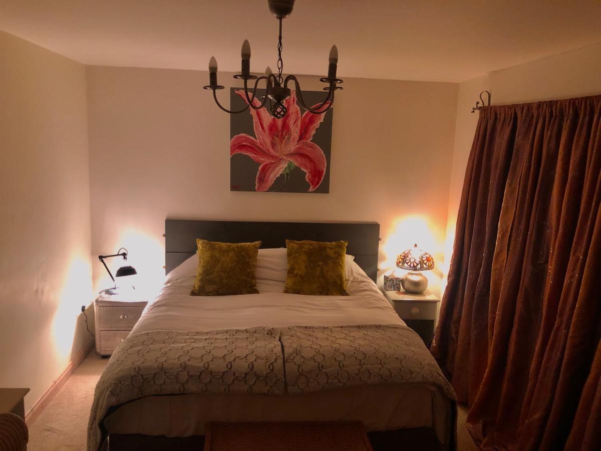 Camera Matrimoniale con Bagno Interno con Doccia